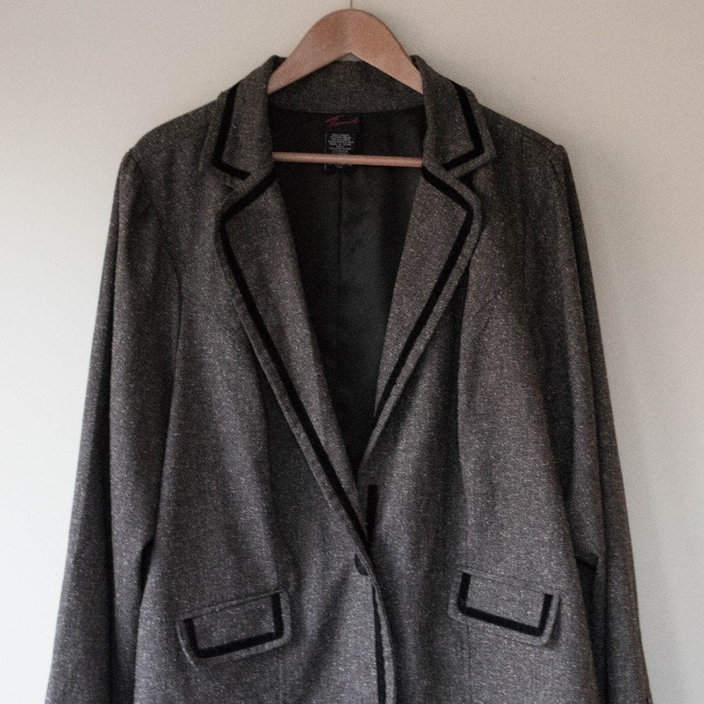 3XL Torrid dark grey blazer